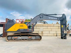 2023 Volvo EC300EL Crawler Excavator
