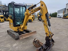 2019 Caterpillar 301.8-05 Pelle sur chenilles