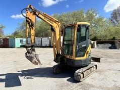 2011 Hyundai R27Z-9 Mini Excavator