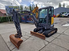 2018 Volvo ECR25D Mini Excavator