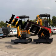 Mini Excavator Kubota Enigne Crawler Excavator Mini Digger With Multifuction Attachments (2025)