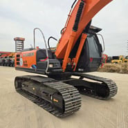 Гусеничный экскаватор Hitachi ZX200, 2022 г.