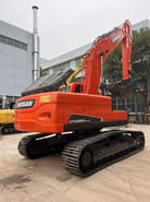 Escavadora de Rastos Doosan DX225 (2022)