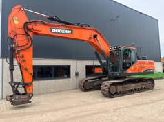 2017 Doosan DX300LC-5 Crawler Excavator