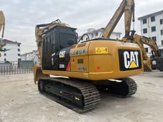 2022 Caterpillar 320D2 Crawler Excavator
