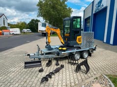 Mini Excavator Minibagger BK1250KSR Inkl. 2-ACHS-TIEFLADER Und Zubehörpaket Klein *INKL.19% MWST*Schwenkarm*Verstellfahrw*Sofort!*