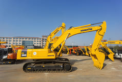 2020 Komatsu PC360 Crawler Excavator