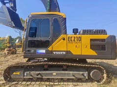 2023 Volvo EC210 Crawler Excavator