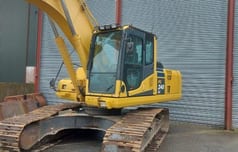 2011 Komatsu PC240LC-8 Crawler Excavator