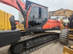 2024 Doosan DX225LCA Crawler Excavator