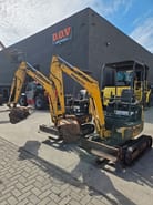 2016 Komatsu PC16R Mini Excavator