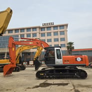 Excavadora de Orugas Hitachi ZX240 2021