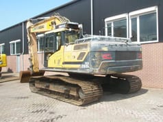 2017 Hyundai HX260LC Crawler Excavator