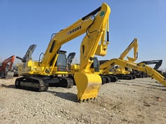 2024 Komatsu PC200-8 Crawler Excavator