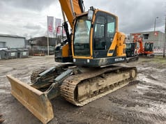 2018 Hyundai HX235 LCR Crawler Excavator