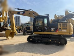 2020 Caterpillar 323D2L Crawler Excavator