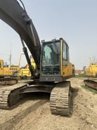 2021 Volvo EC220D Гусеничний екскаватор