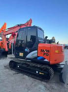 Гусеничный экскаватор Hitachi ZX70
