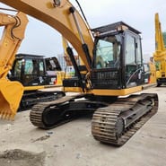 2015 Caterpillar 320D Raupenbagger