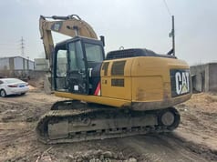 Escavatore Cingolato Caterpillar 320D2 del 2017