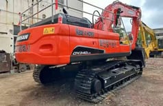 Excavadora de Orugas Doosan DX340 2024