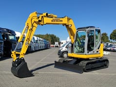 Miniexcavadora New Holland E90B SR de 2012