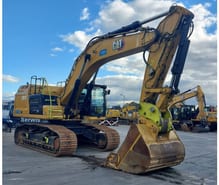 2021 Caterpillar 352 Crawler Excavator
