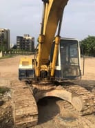 Komatsu PC200-5 Crawler Excavator