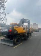 2023 Hyundai R210W Wheel Excavator