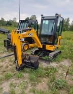 Escavadora de Rastos JCB 19C-1 2022