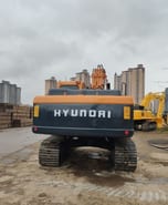 2022 Hyundai R220LC-9 Crawler Excavator
