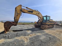 Excavadora de Orugas Caterpillar 330BL 2001