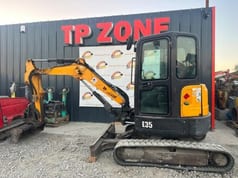 Minikoparka Bobcat E35 z 2016 roku