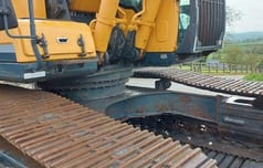2013 Hyundai R380LC-9A Crawler Excavator