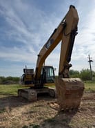 Escavatore Cingolato Caterpillar 320D2 del 2017