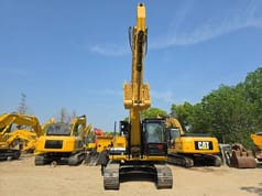 2023 Caterpillar 320D2 Mini Excavator