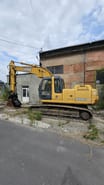 2005 John Deere 200C LC Crawler Excavator