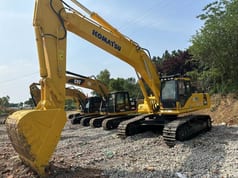 Komatsu PC450 Crawler Excavator