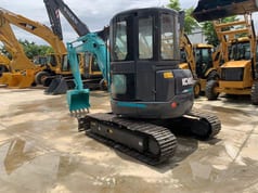 2022 Kobelco SK55 Escavadora de Lagartas