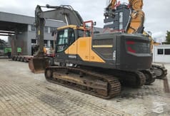 2016 Volvo EC300E Rupsgraafmachine