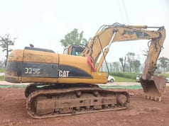 2022 Caterpillar 325C Escavatore Cingolato