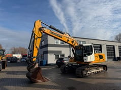 2015 Liebherr R922LC Crawler Excavator