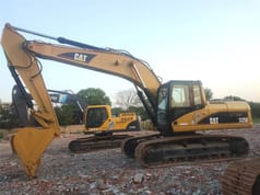 2021 Caterpillar 325C Escavadora de Lagartas