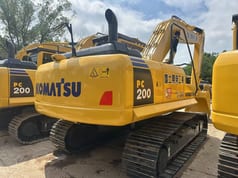 2024 Komatsu PC220-8 Crawler Excavator
