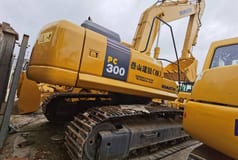 2019 Komatsu PC300-7 Crawler Excavator