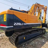 2016 Hyundai R220LC-9S Crawler Excavator