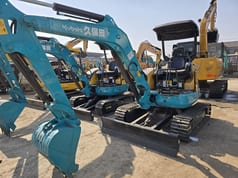 Mini-excavator Kubota U35, 2024