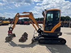 2018 Hyundai R25Z-9 Mini Excavator