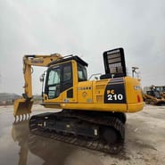 2020 Komatsu PC210-8 Crawler Excavator