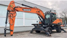 2020 Doosan DX210W-5 Wheel Excavator